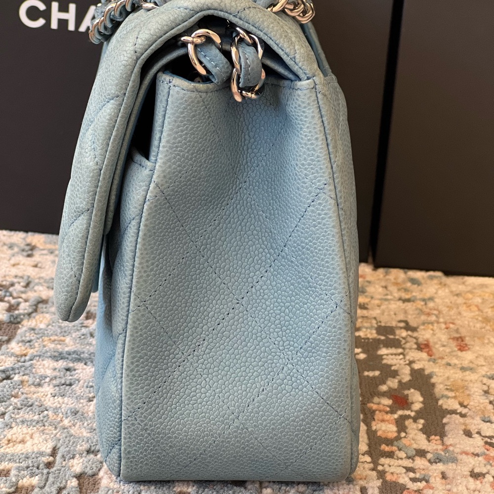 Chanel Caviar Jumbo double flap blue - Picture 4 of 16